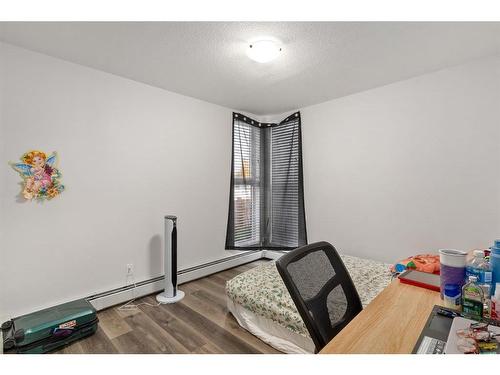 11-303 Waddy Lane, Strathmore, AB - Indoor Photo Showing Office