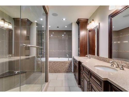 40 Eagle Ridge Place Sw, Calgary, AB - Indoor Photo Showing Bathroom