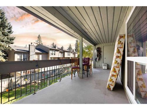 328-10120 Brookpark Boulevard Sw, Calgary, AB - Outdoor