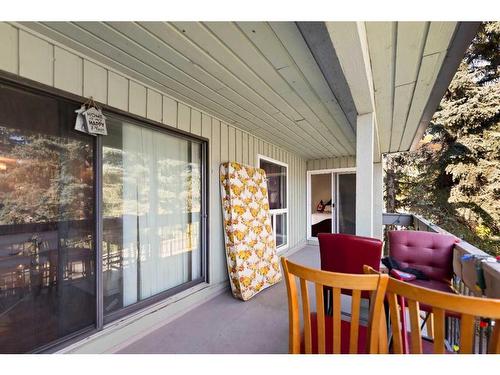 328-10120 Brookpark Boulevard Sw, Calgary, AB - Outdoor With Exterior