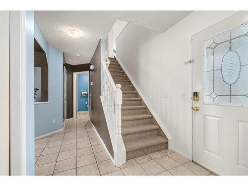 44 Crystalridge Close, Okotoks, AB - Indoor Photo Showing Other Room