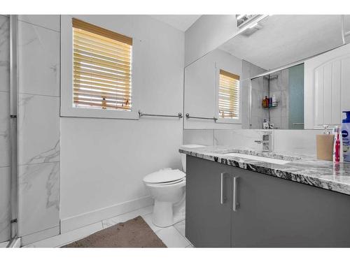 287 Taralake Terrace Ne, Calgary, AB - Indoor Photo Showing Bathroom