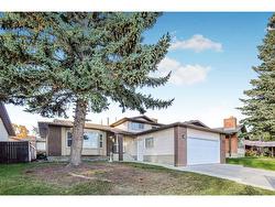 52 Templeby Drive NE Calgary, AB T1Y 5G7