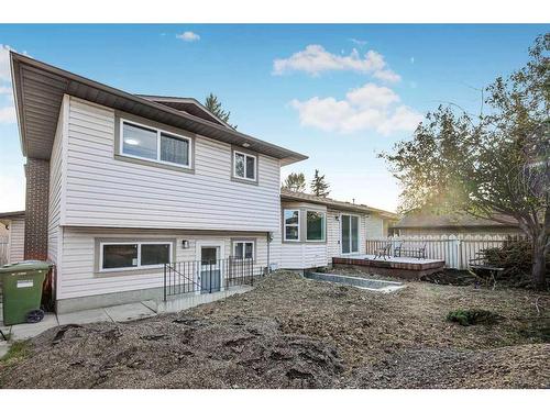 52 Templeby Drive Ne, Calgary, AB - Outdoor