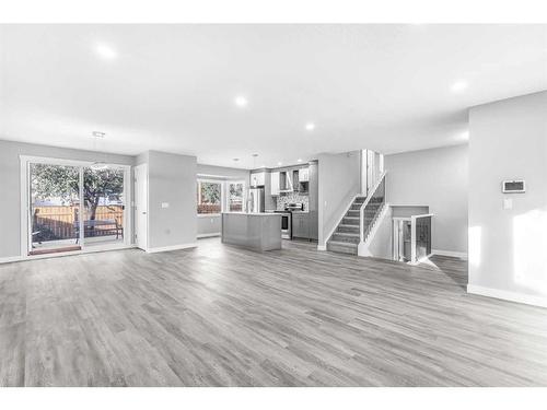 52 Templeby Drive Ne, Calgary, AB - Indoor Photo Showing Living Room