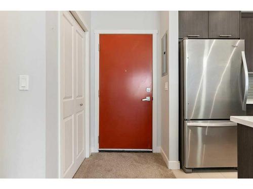 1103-175 Silverado Boulevard Sw, Calgary, AB - Indoor Photo Showing Other Room