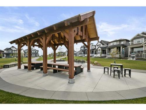 105 Marmot Walk Nw, Calgary, AB - Outdoor