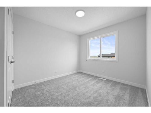 206 Marmot Walk Nw, Calgary, AB - Indoor Photo Showing Other Room