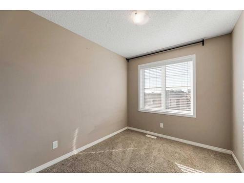 40 Cityscape Avenue Ne, Calgary, AB - Indoor Photo Showing Other Room