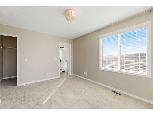 40 Cityscape Avenue Ne, Calgary, AB - Indoor Photo Showing Other Room