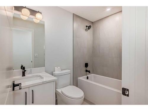 76 Lake Huron Place Se, Calgary, AB - Indoor Photo Showing Bathroom