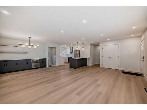 76 Lake Huron Place Se, Calgary, AB - Indoor