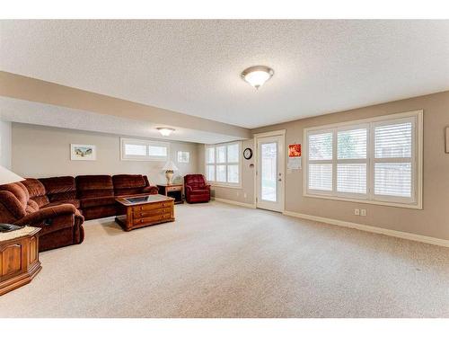 109 Panamount Road Nw, Calgary, AB - Indoor Photo Showing Other Room