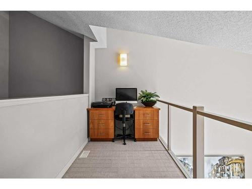 502-105 Stewart Creek Rise, Canmore, AB - Indoor