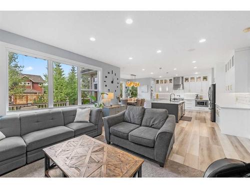 224 Auburn Sound View Se, Calgary, AB - Indoor Photo Showing Living Room