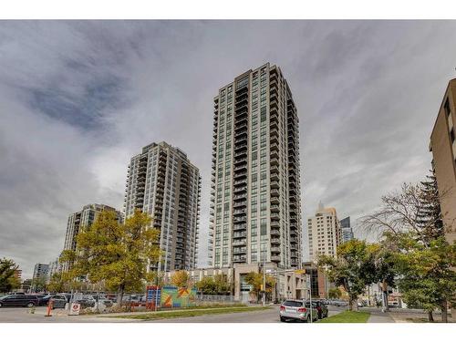 604-1111 10 Street Sw, Calgary, AB - Outdoor With Facade