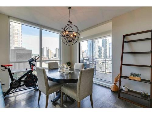 604-1111 10 Street Sw, Calgary, AB - Indoor Photo Showing Dining Room