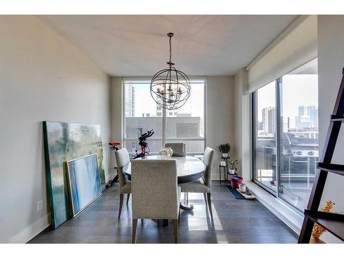 604-1111 10 Street Sw, Calgary, AB - Indoor Photo Showing Dining Room