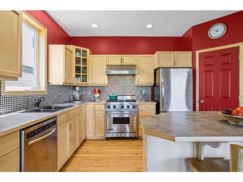 808 Lawrence Grassi Ridge, Canmore, AB - Indoor Photo Showing Kitchen With Double Sink