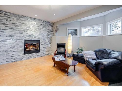 472 Sierra Morena Place Sw, Calgary, AB - Indoor Photo Showing Living Room With Fireplace