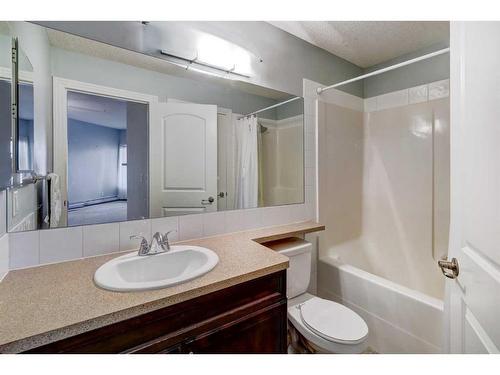 335-60 Royal Oak Plaza Nw, Calgary, AB - Indoor Photo Showing Bathroom