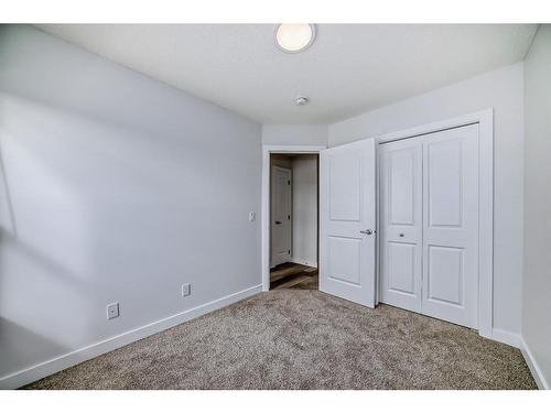 25 Silverton Glen Way Sw, Calgary, AB - Indoor