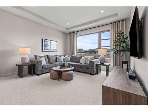 43 Bluerock Avenue Sw, Calgary, AB - Indoor Photo Showing Living Room