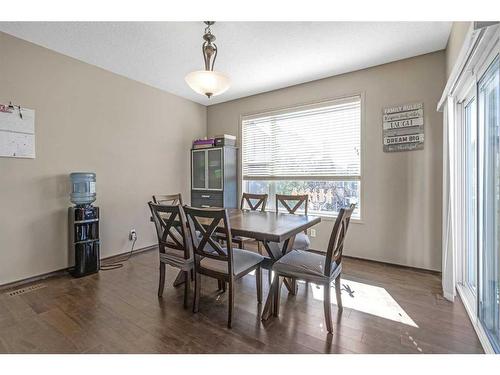 7 Pantego Rise Nw, Calgary, AB - Indoor Photo Showing Dining Room