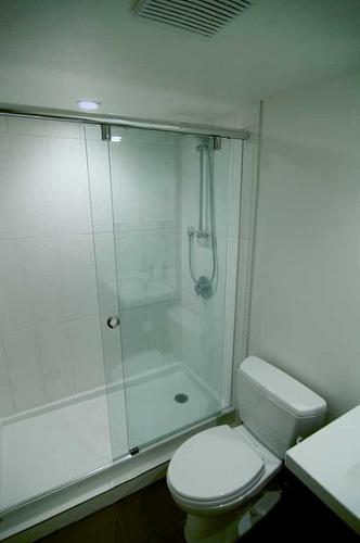 406-225 25 Avenue Sw, Calgary, AB - Indoor Photo Showing Bathroom