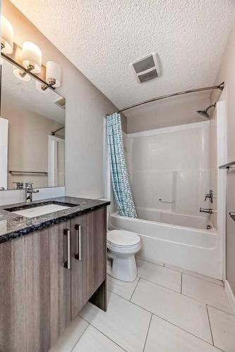 208-8 Sage Hill Terrace Nw, Calgary, AB - Indoor Photo Showing Bathroom