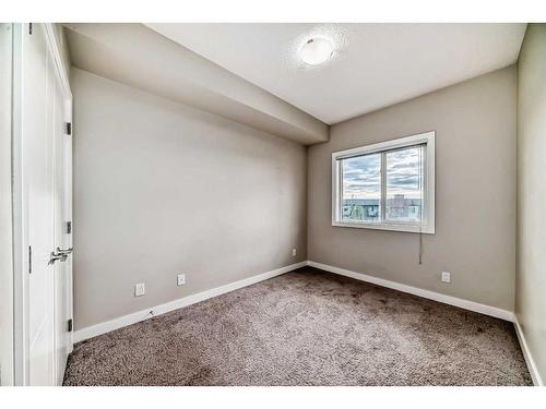 208-8 Sage Hill Terrace Nw, Calgary, AB - Indoor Photo Showing Other Room