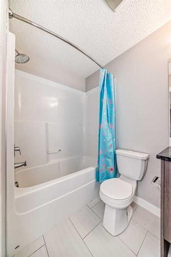 208-8 Sage Hill Terrace Nw, Calgary, AB - Indoor Photo Showing Bathroom