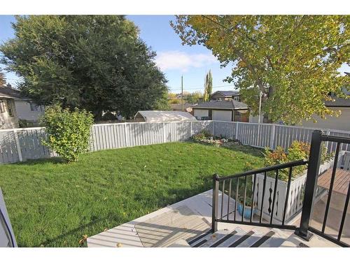 825 20 Avenue Nw, Calgary, AB - Outdoor With Deck Patio Veranda With Backyard