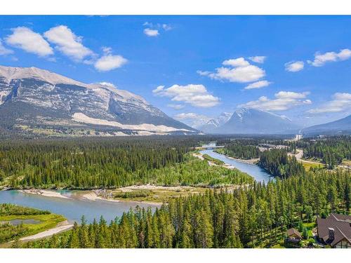 142 Cairns Landing, Canmore, AB 