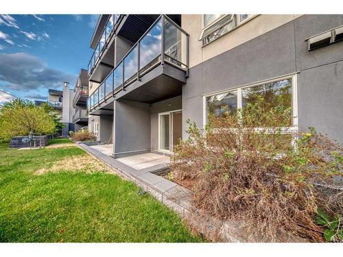 112-15233 1 Street Se, Calgary, AB - Outdoor