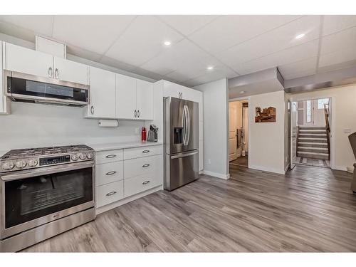 340 Parkview Estates, Strathmore, AB - Indoor Photo Showing Kitchen