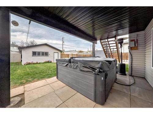 340 Parkview Estates, Strathmore, AB - Outdoor With Deck Patio Veranda With Exterior