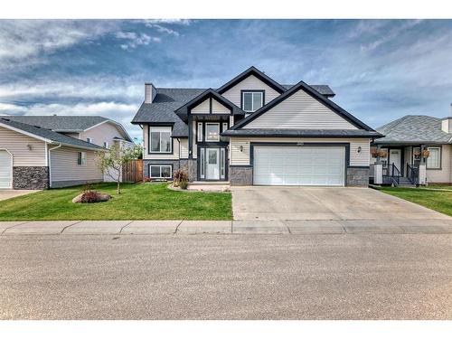 340 Parkview Estates, Strathmore, AB - Outdoor With Facade