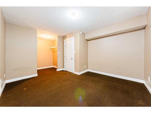 366 Saddlebrook Way Ne, Calgary, AB - Indoor Photo Showing Other Room