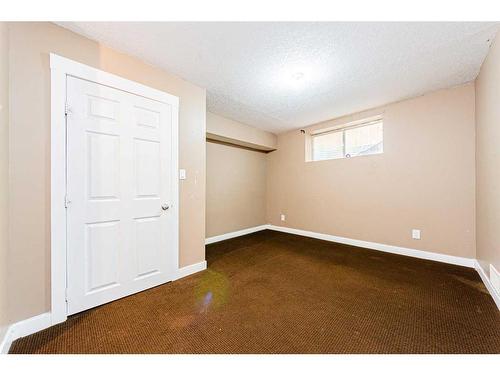 366 Saddlebrook Way Ne, Calgary, AB - Indoor Photo Showing Other Room