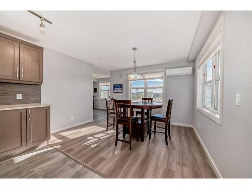 1310-10 Market Boulevard Se, Airdrie, AB - Indoor Photo Showing Dining Room