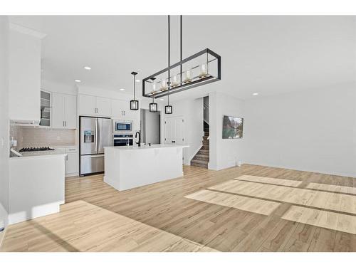 299 Seton Road Se, Calgary, AB - Indoor Photo Showing Kitchen