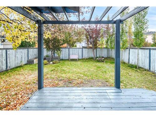 8 Arbour Ridge Place Nw, Calgary, AB - Outdoor