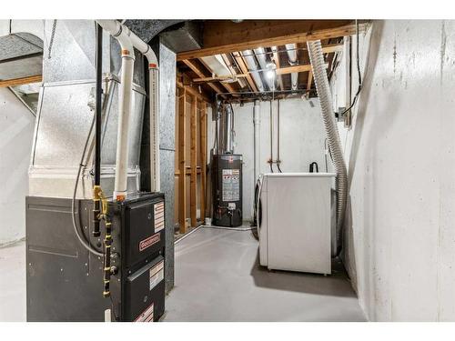 82-251 90 Avenue Se, Calgary, AB - Indoor Photo Showing Basement