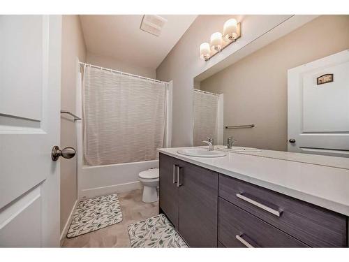 459 Canals Crossing Sw, Airdrie, AB - Indoor Photo Showing Bathroom