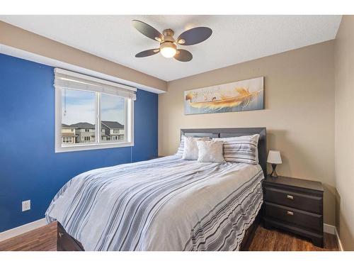 692 Luxstone Landing Sw, Airdrie, AB - Indoor Photo Showing Bedroom