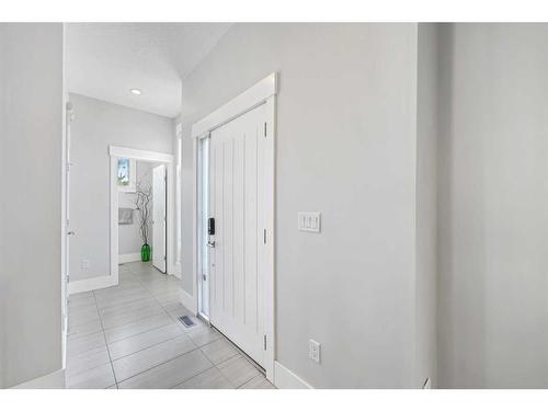 1602 12 Avenue Sw, Calgary, AB - Indoor Photo Showing Other Room