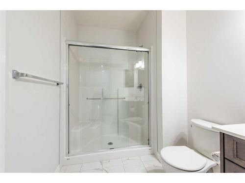 907 Corner Meadows Way Ne, Calgary, AB - Indoor Photo Showing Bathroom