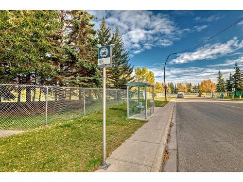 718-5204 Dalton Drive Nw, Calgary, AB - Outdoor With View