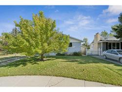 8704 6 Street SE Calgary, AB T2H 2A8